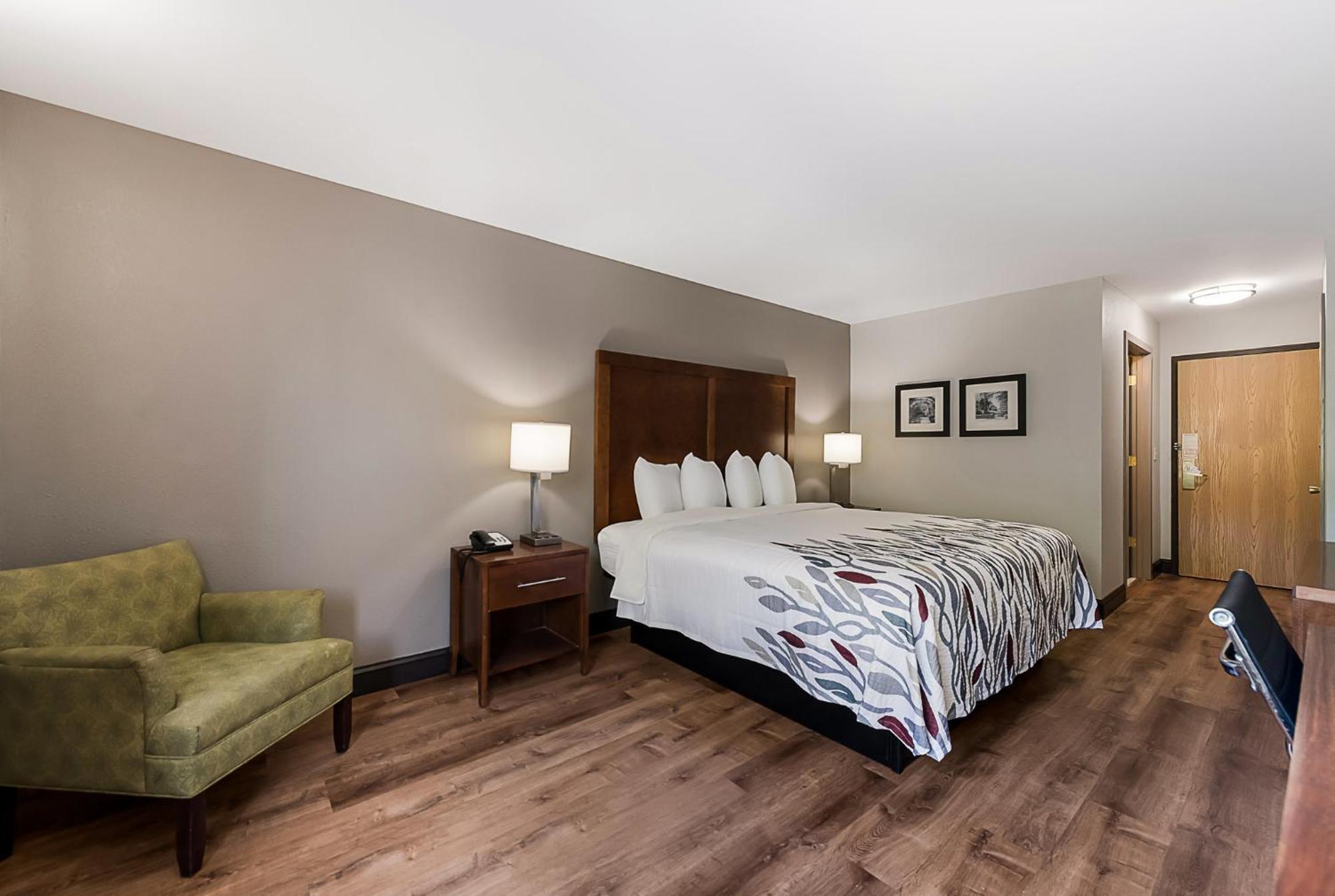 Red Roof Inn Newport News - Yorktown Exterior foto