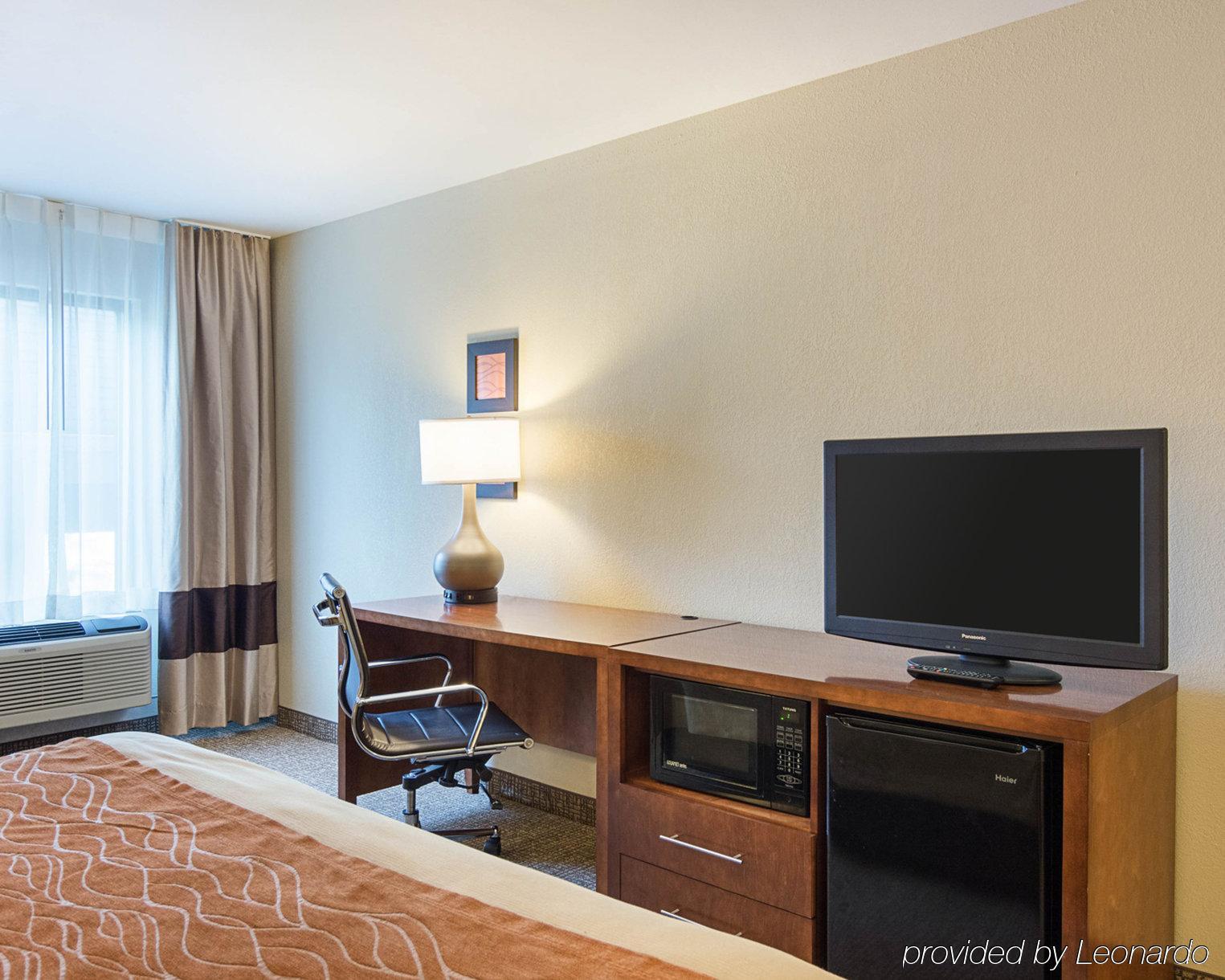 Red Roof Inn Newport News - Yorktown Exterior foto