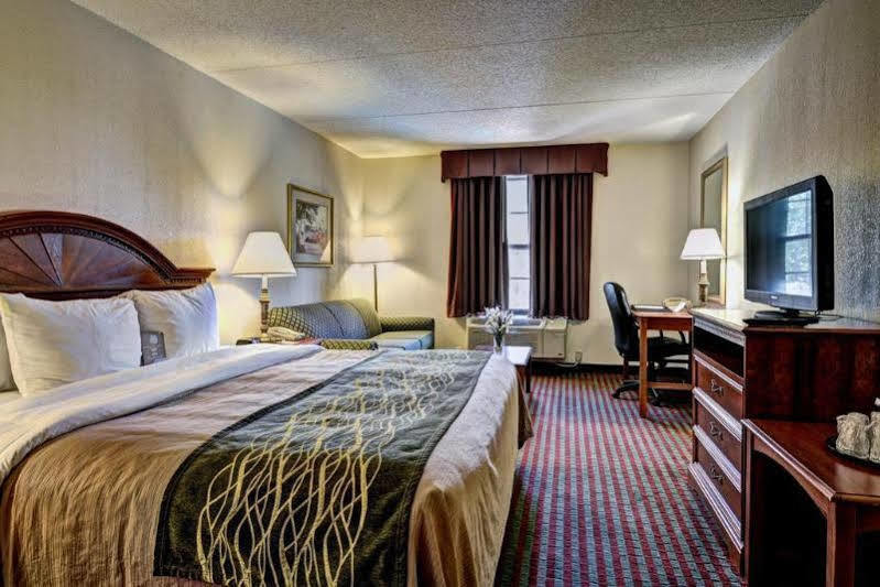 Red Roof Inn Newport News - Yorktown Exterior foto